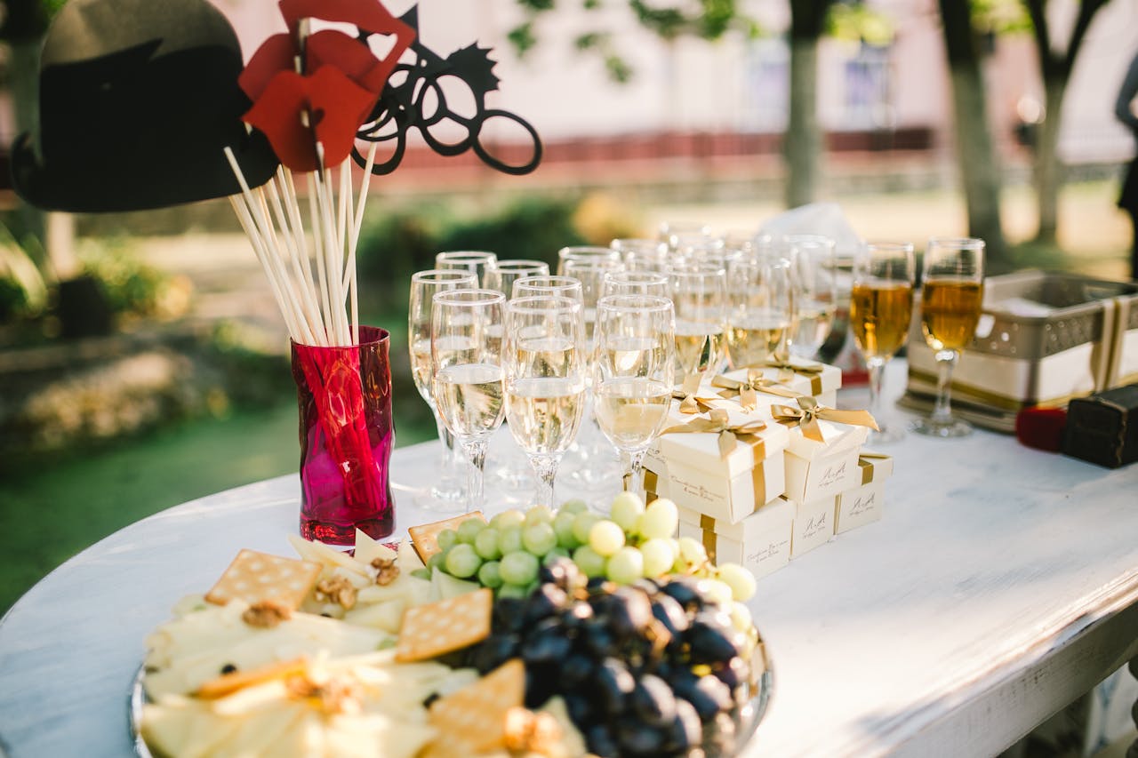 Wedding wine, craft your own wedding wine.